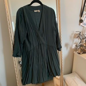 Sage Green Hinge Casual Dress with Ruched Detail